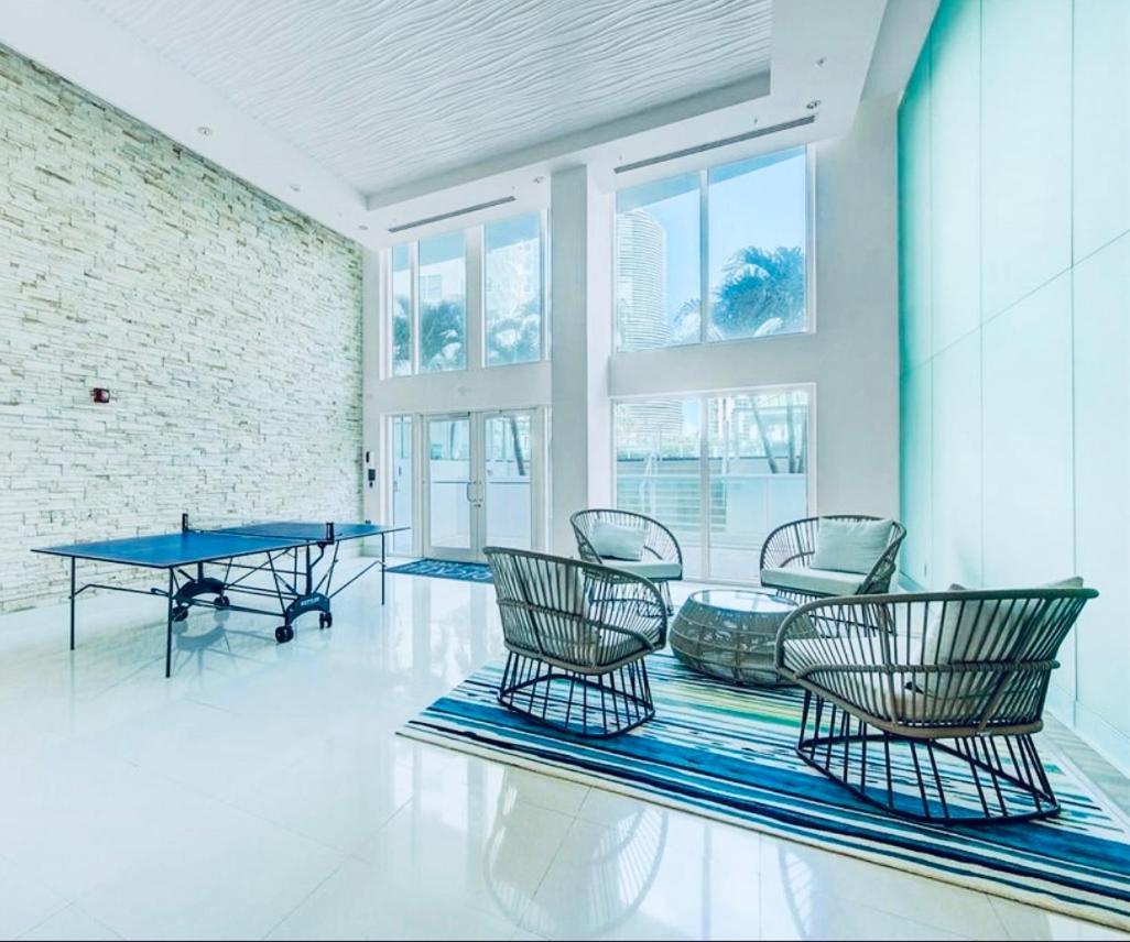 Апартаменти 2 Story Loft Downtown Маямі Екстер'єр фото