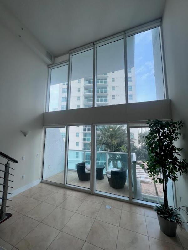 Апартаменти 2 Story Loft Downtown Маямі Екстер'єр фото
