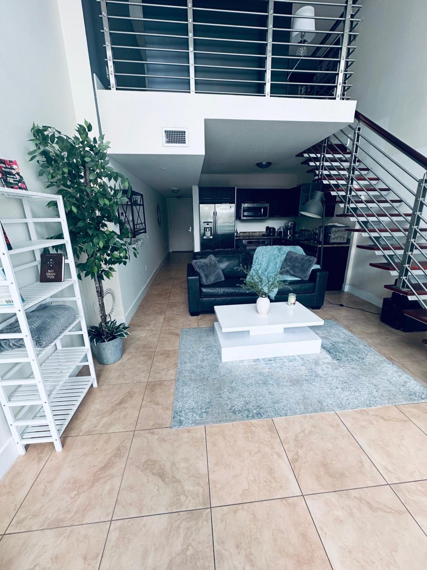 Апартаменти 2 Story Loft Downtown Маямі Екстер'єр фото